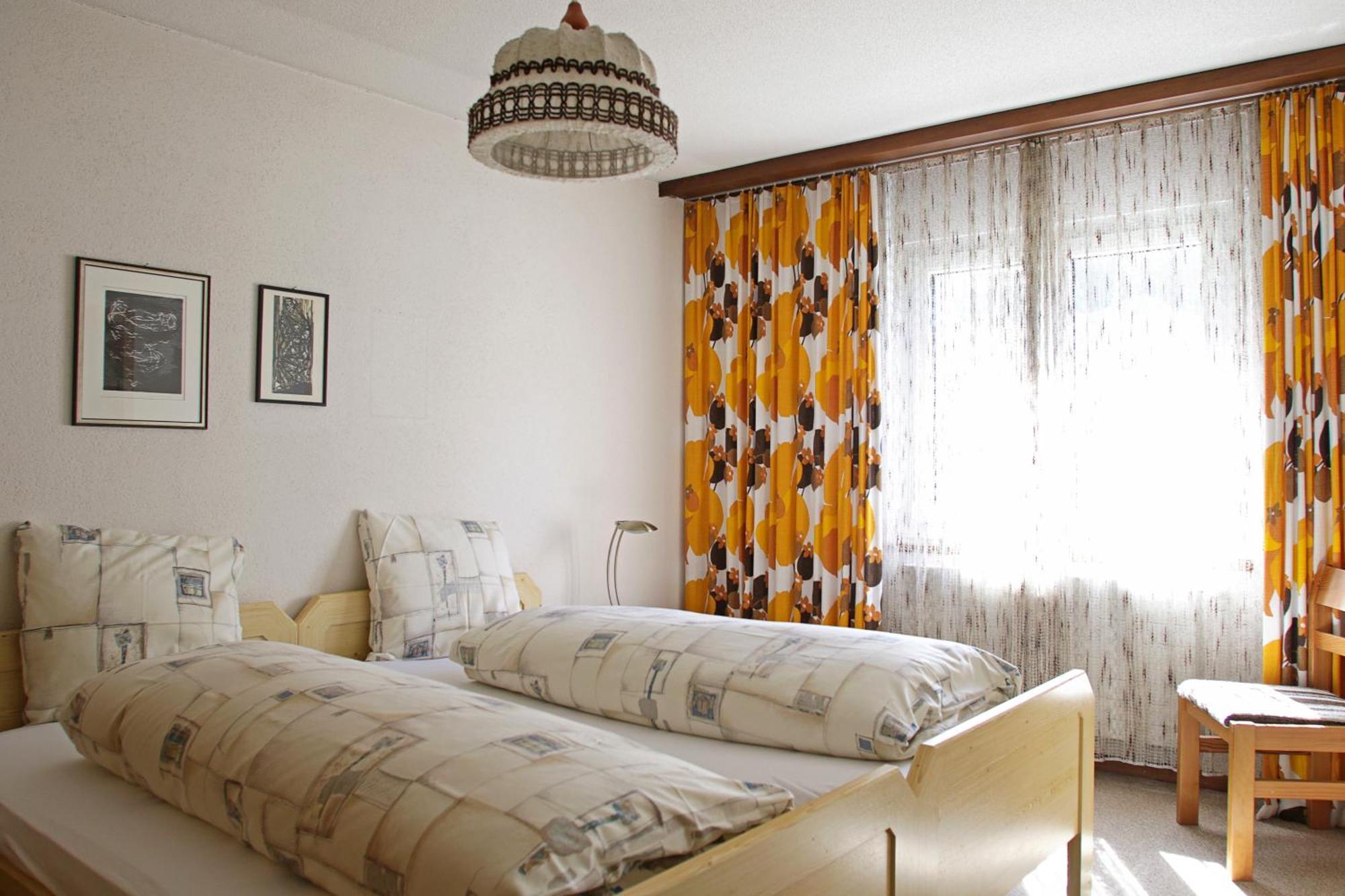 Baron / Baronesse Apartments ลอยเคอร์บัด ภายนอก รูปภาพ