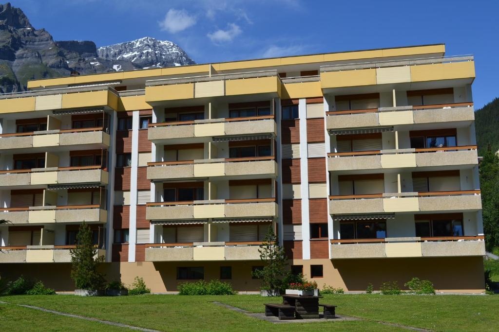 Baron / Baronesse Apartments ลอยเคอร์บัด ภายนอก รูปภาพ